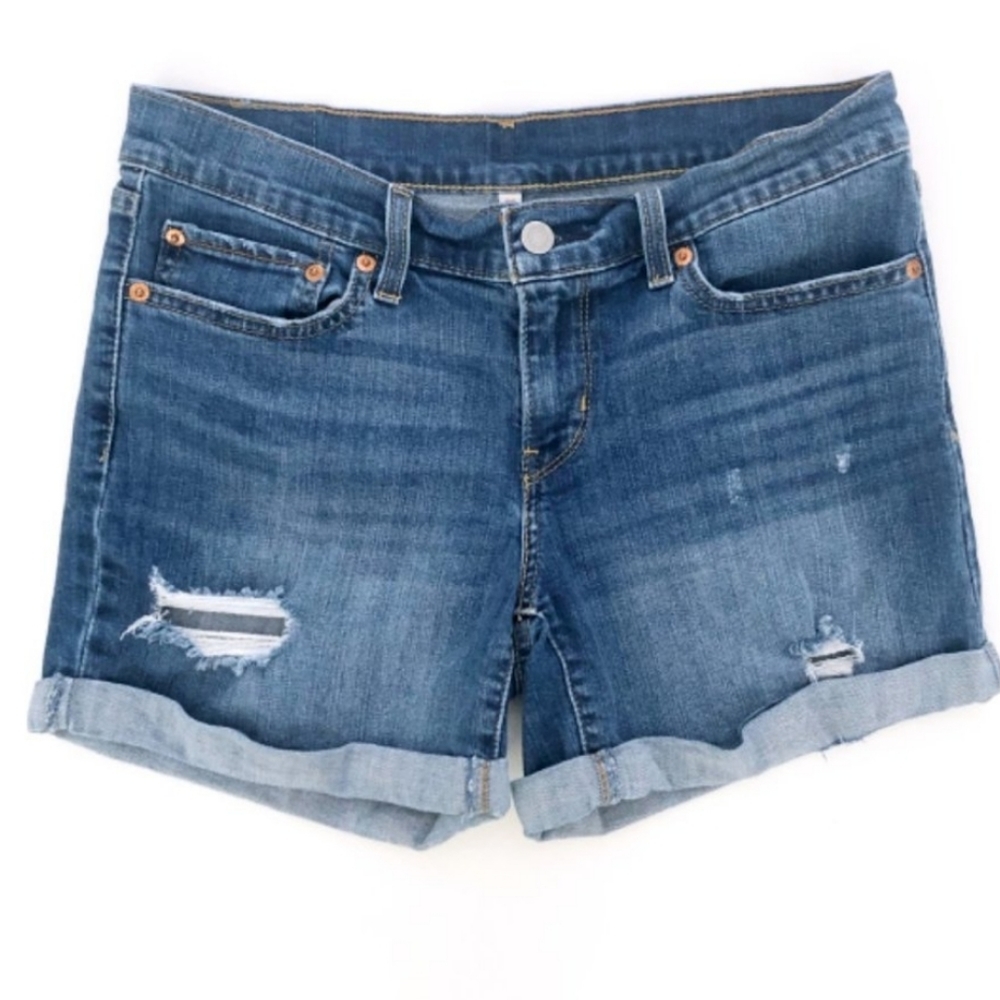 Levi's Mid Rise Cuffed Shorts